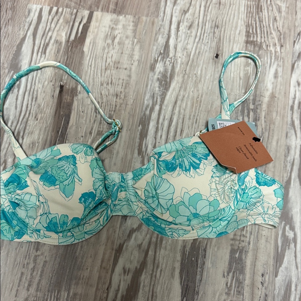 Shade & Shore Floral Bikini Top - Cream and Green